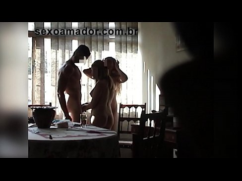 ❤️ Le amiche del sesso invitano un uomo gigante e una cosa a tre con lui ❌ Porno al it.pornma-com.ru ❌️❤