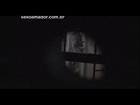 ❤️ Blondie viene segretamente filmato da un voyeur del quartiere nascosto dietro mattoni cavi ❌ Porno al it.pornma-com.ru ❌️❤